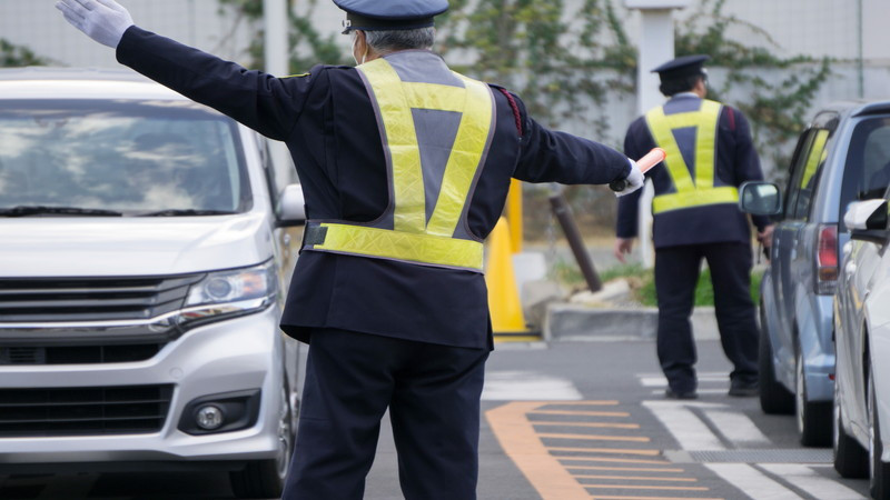 警備員