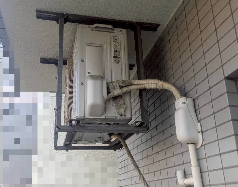 施工実績68 エアコン入替え工事 天吊り、室内カバー再利用 | 埼玉県