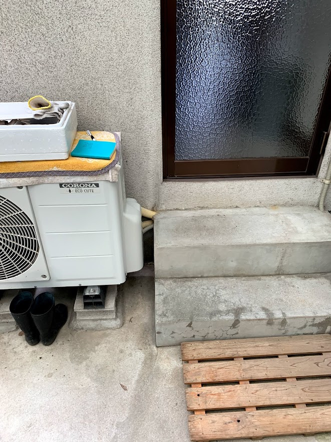 施工前　勝手口