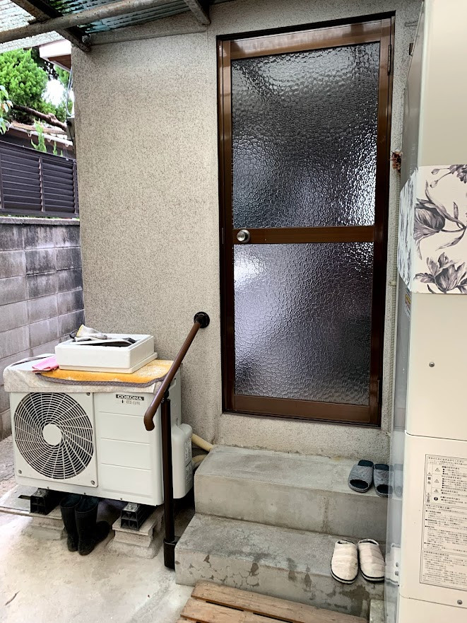 施工後　勝手口