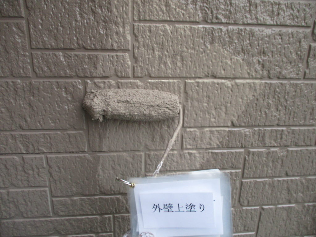 外壁塗装　上塗り