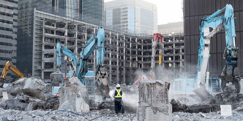 大規模解体工事現場