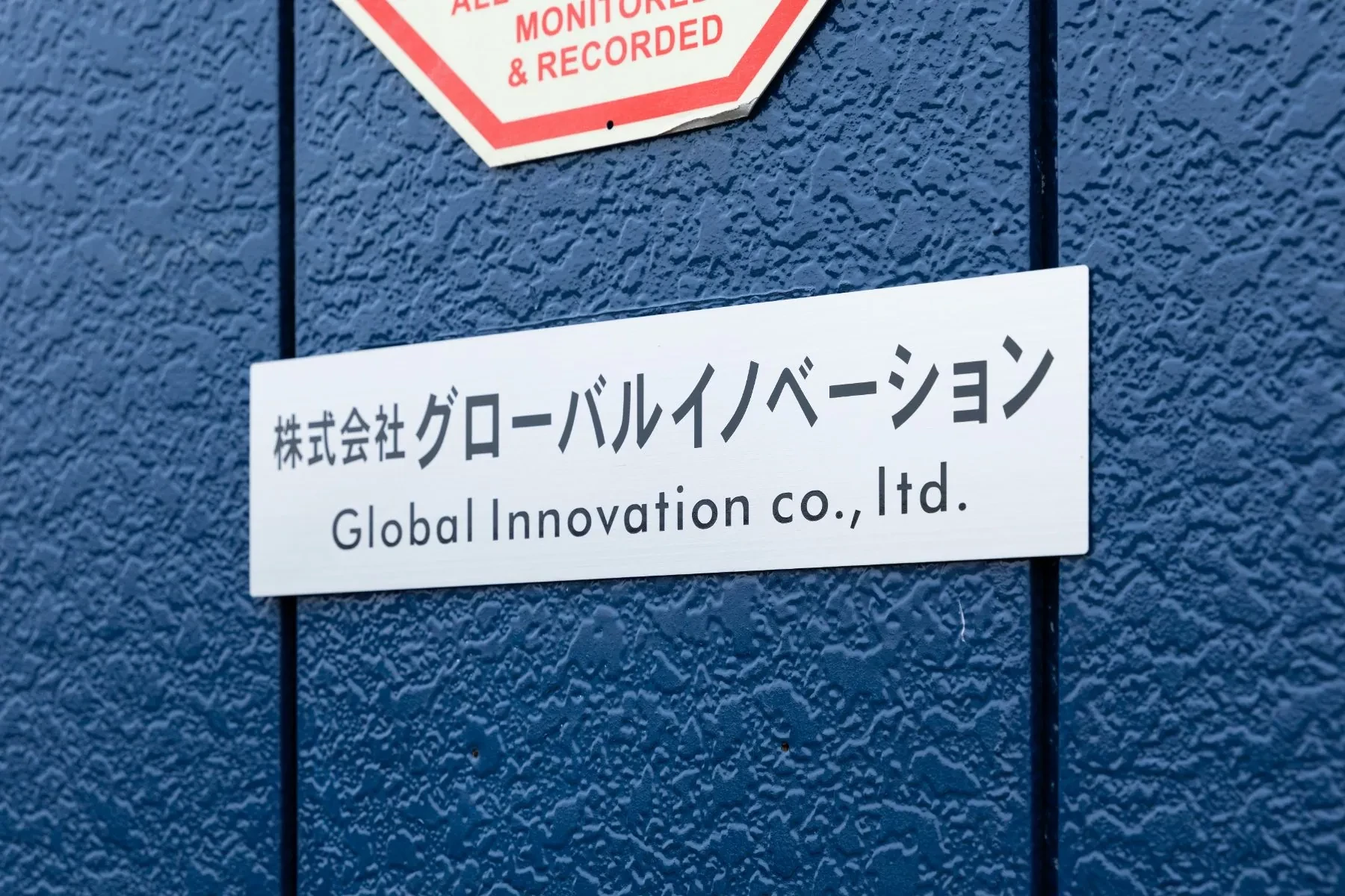 ヘロー画像をドロップ