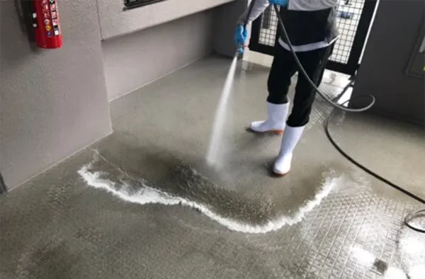 店舗・オフィス清掃 各種工事もまるごと対応！