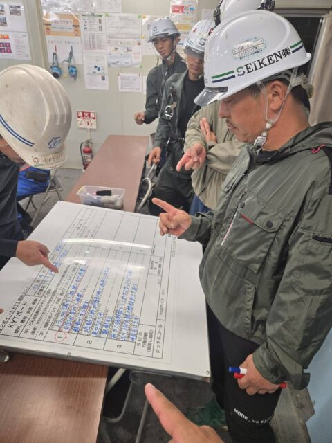西条市西高屋　鉄骨建て方工事①