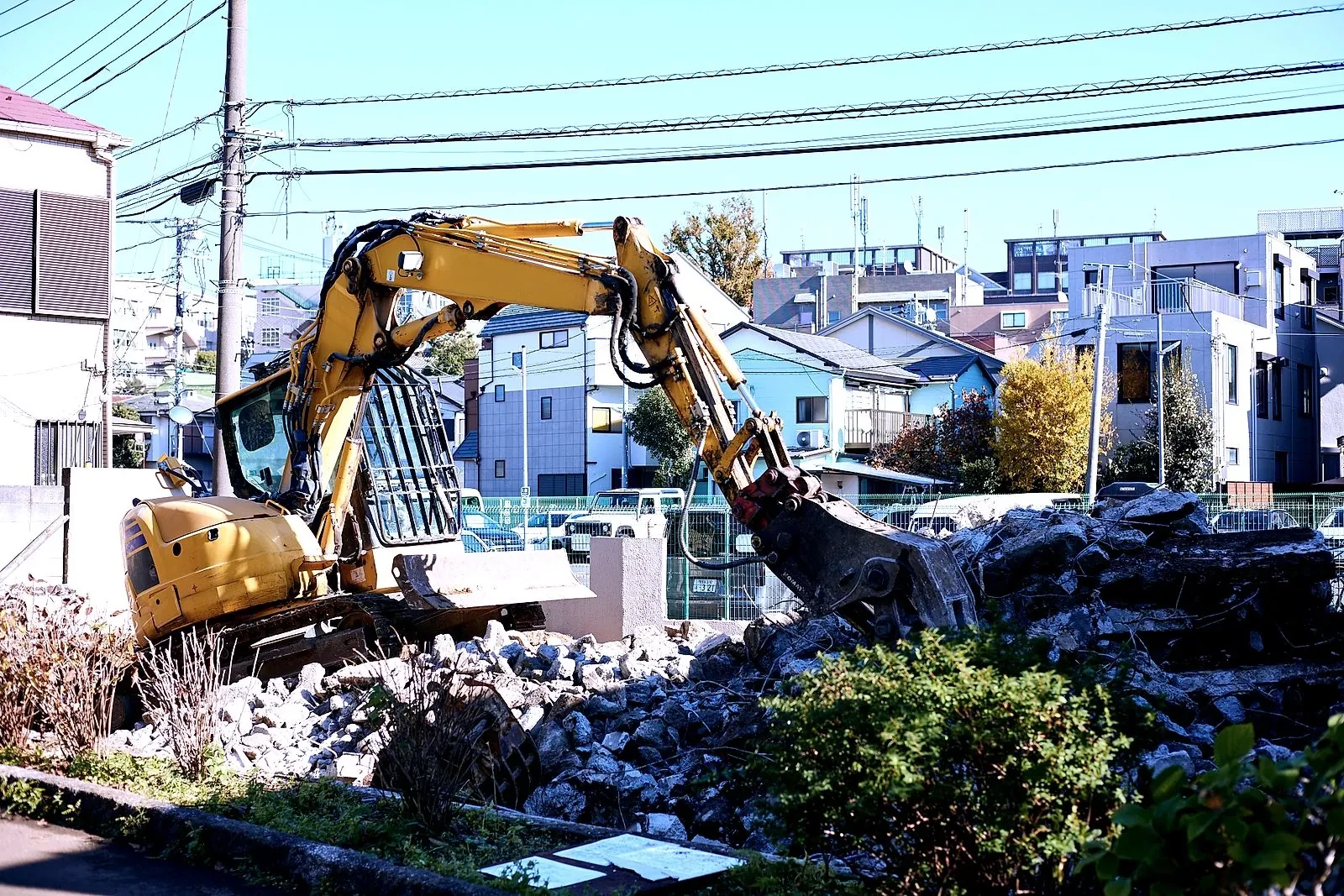 家屋解体工事の施工現場