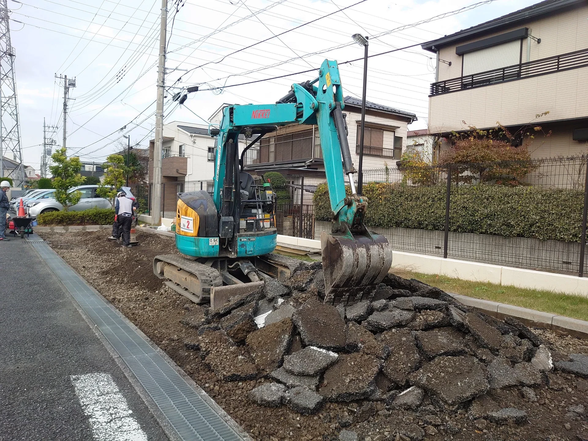 重機を操るベテラン職人