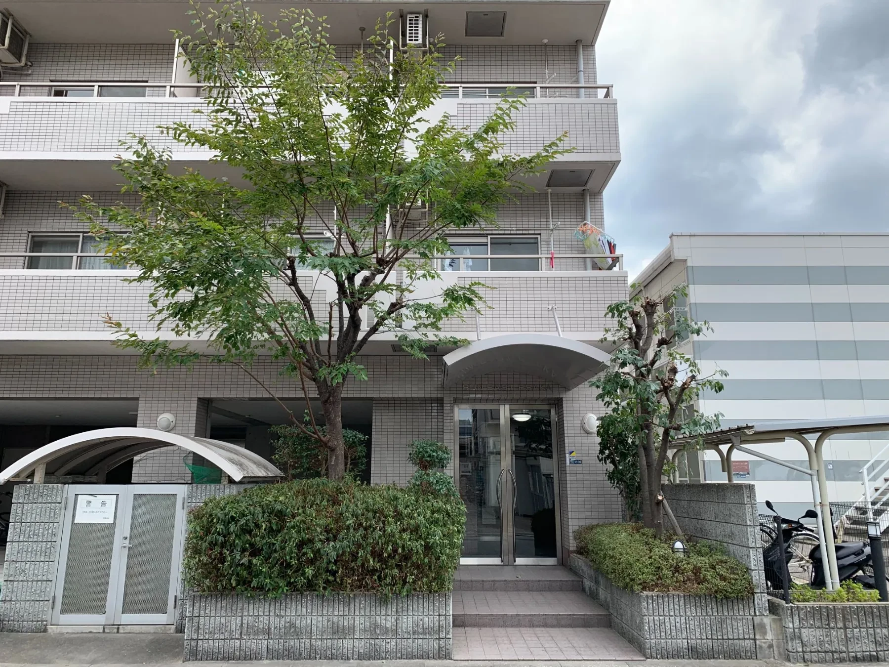 マンションの植栽・剪定管理