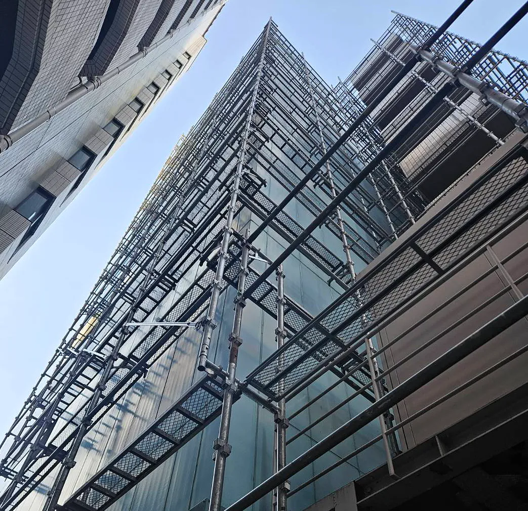 足場工事は株式会社市川架設にお任せください！