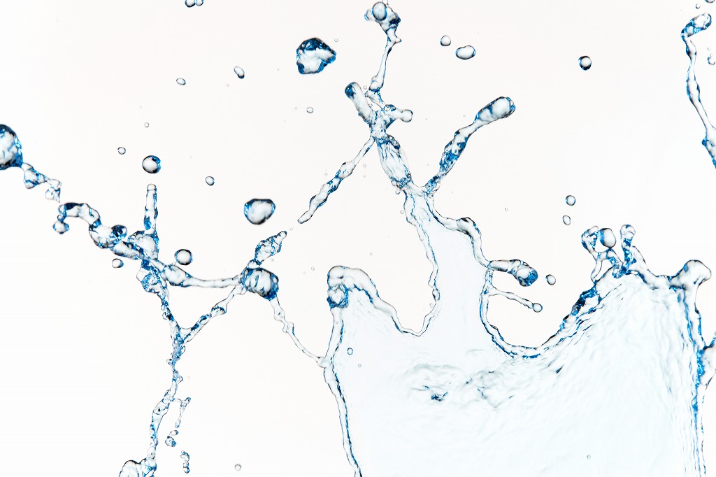 水