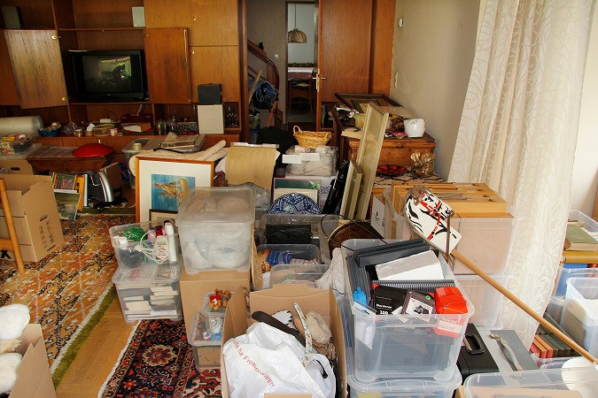 京丹後市でゴミ屋敷片付けや遺品整理を依頼する際の業者の選び方