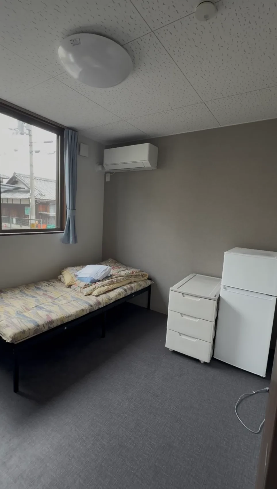 個室の室内