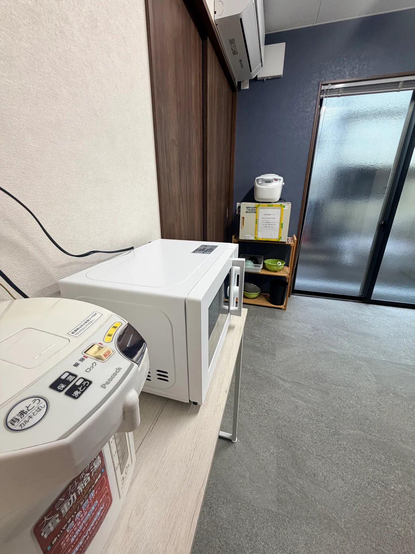 共用のキッチンスペース
