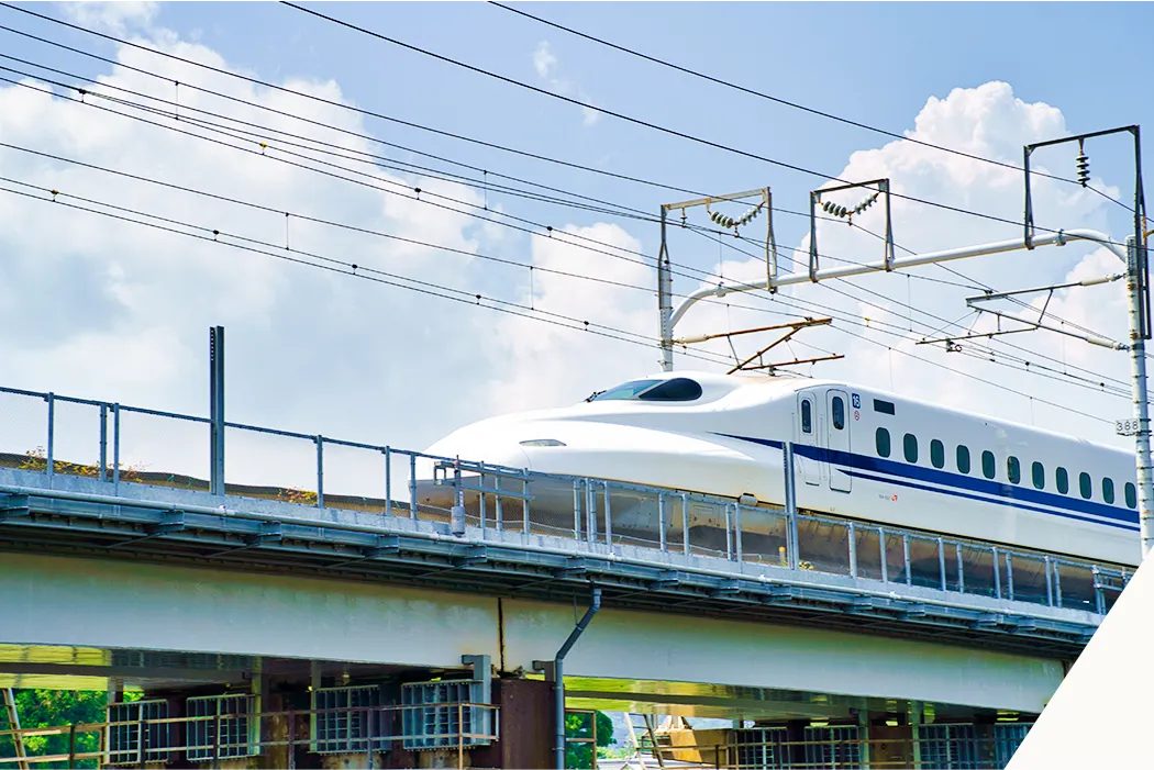 橋梁工事や道路工事を手がける、大阪府東大阪市の株式会社MIAです