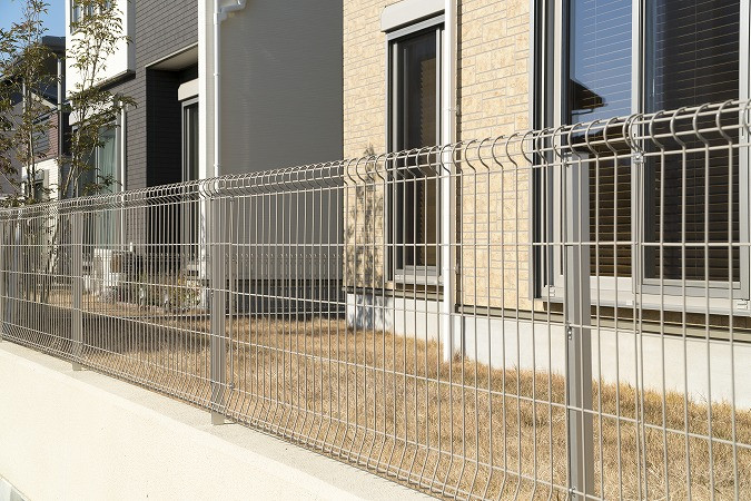 外構フェンスで理想の庭空間を実現