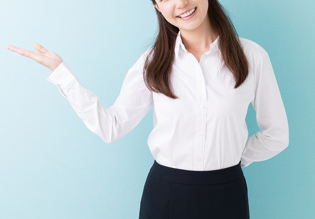 女性